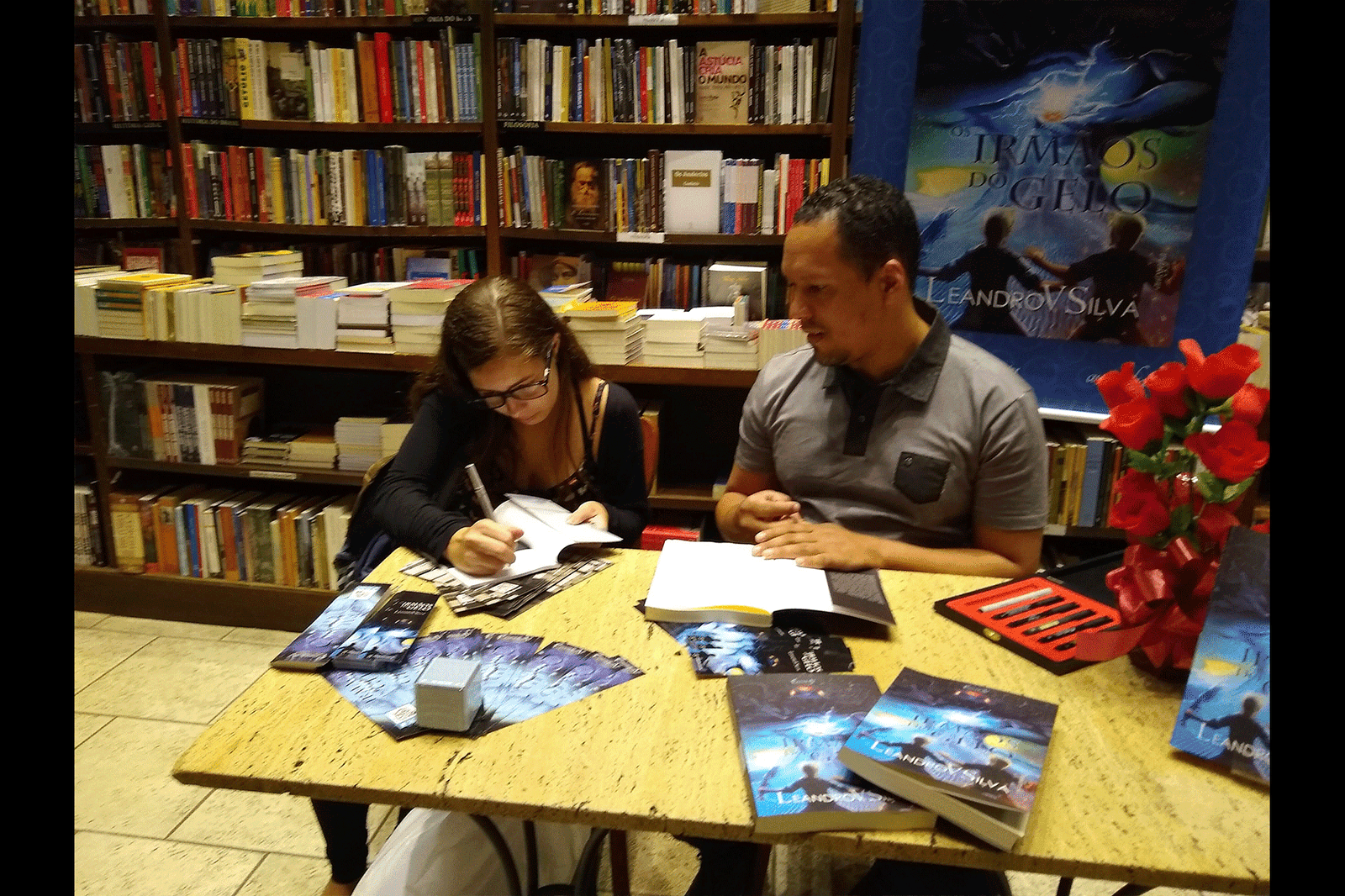 LeandroVSilva Os Irmãos  do Gelo Livraria da Travessa